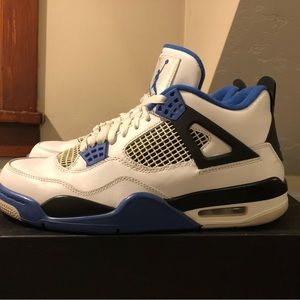 LIKE NEW JORDAN 4 MOTORSPORT SIZE 9